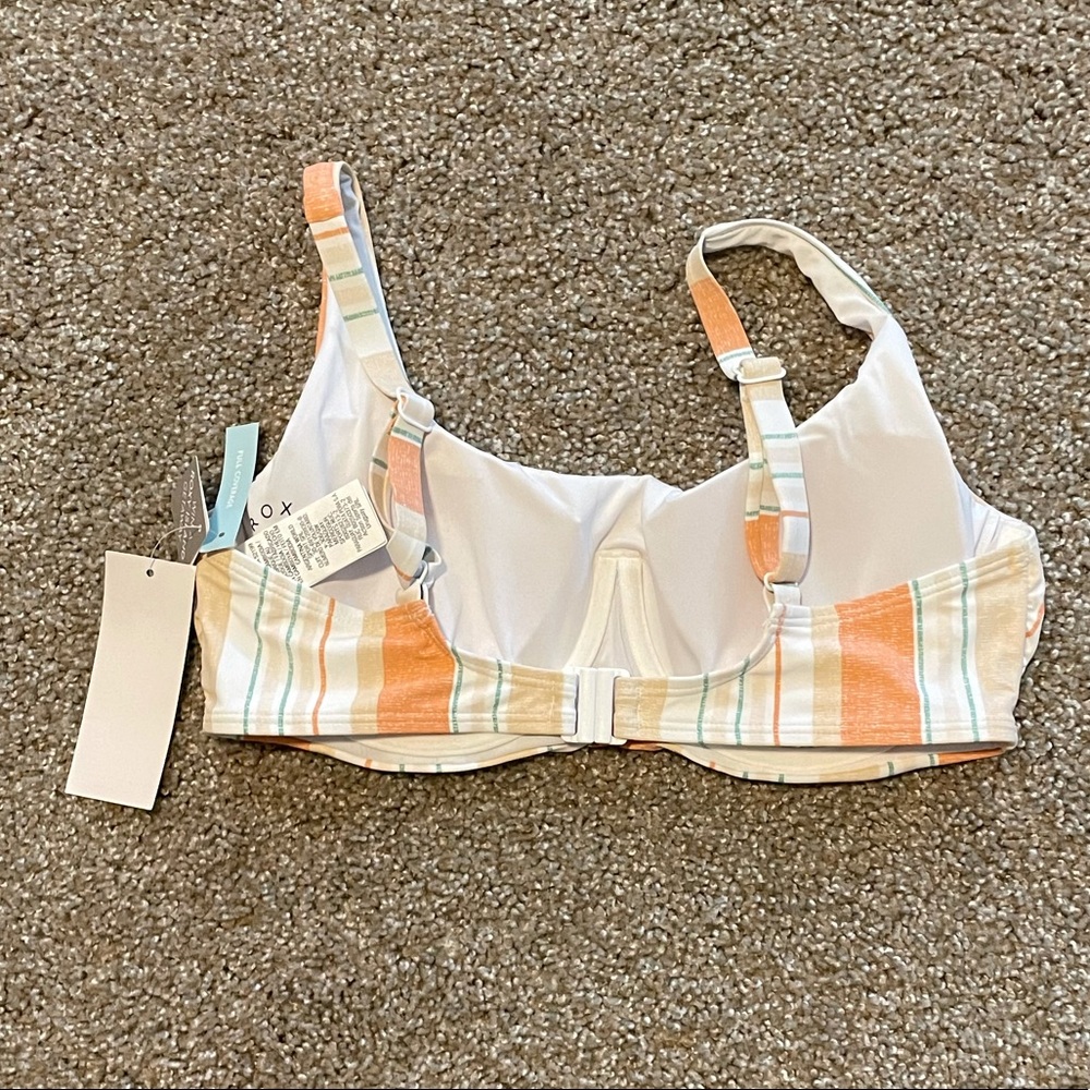 BNWT - Roxy Bikini Top - Picture 2 of 6
